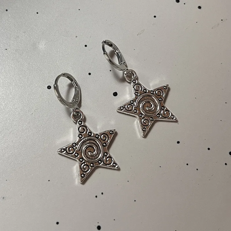 Women'S Accessories In The 90S - Vintage Goth Silver Color Spiral Vortex