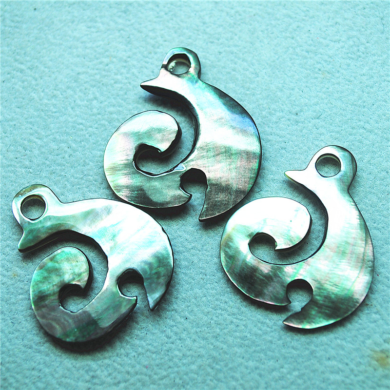 Women'S Accessories Nz - 3PCS Nature Black Lip Shell Pendants