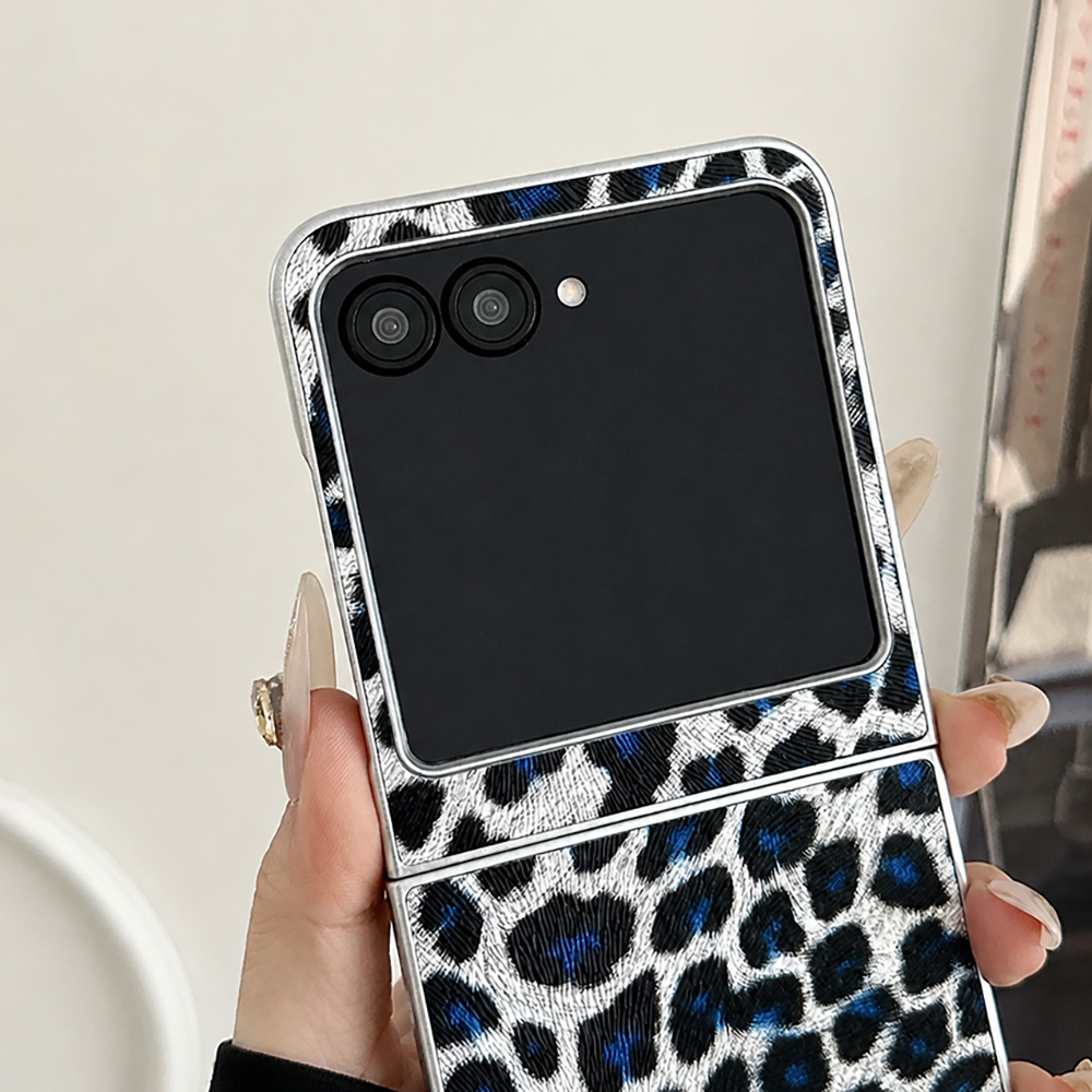 Leopard Print Folding Flip Pho - огляд і ціна Women'S Accessories Designer