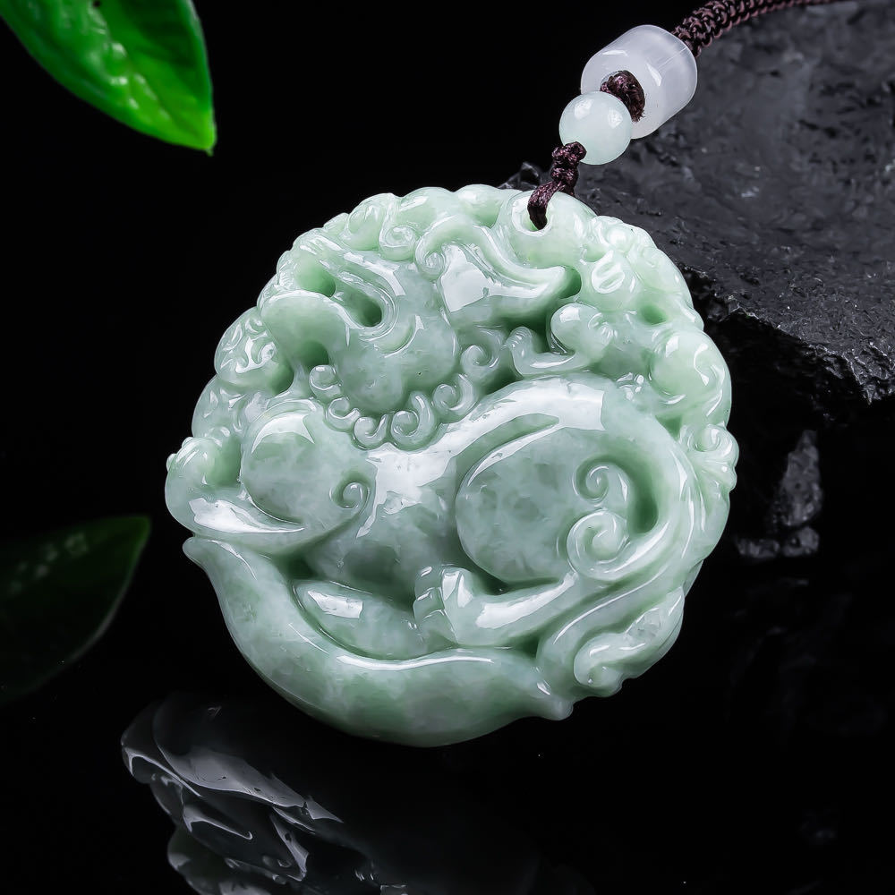 Natural Myanmar Jadeite Pixiu  - огляд і ціна Women'S Accessories Designer